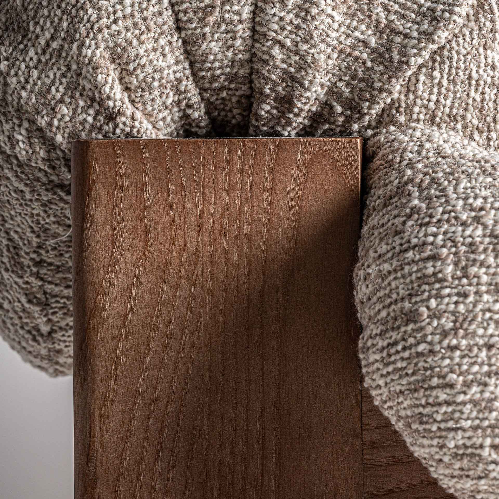 Bambua Uznach poltrona beige tessuto legno