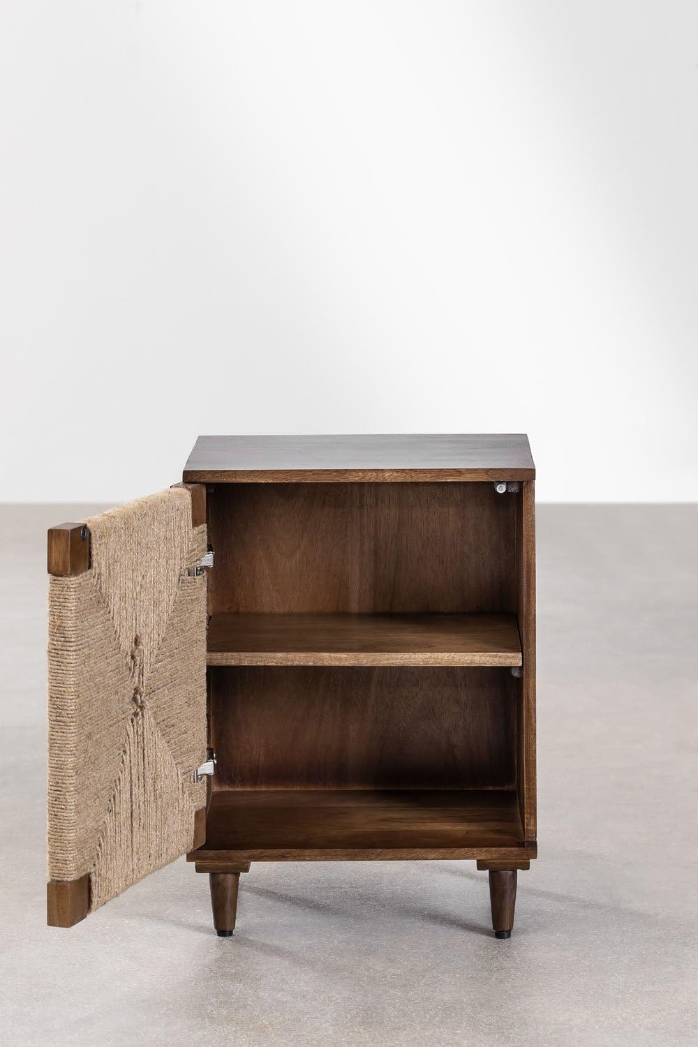 Sklum Evans comodino legno mango e iuta con anta push