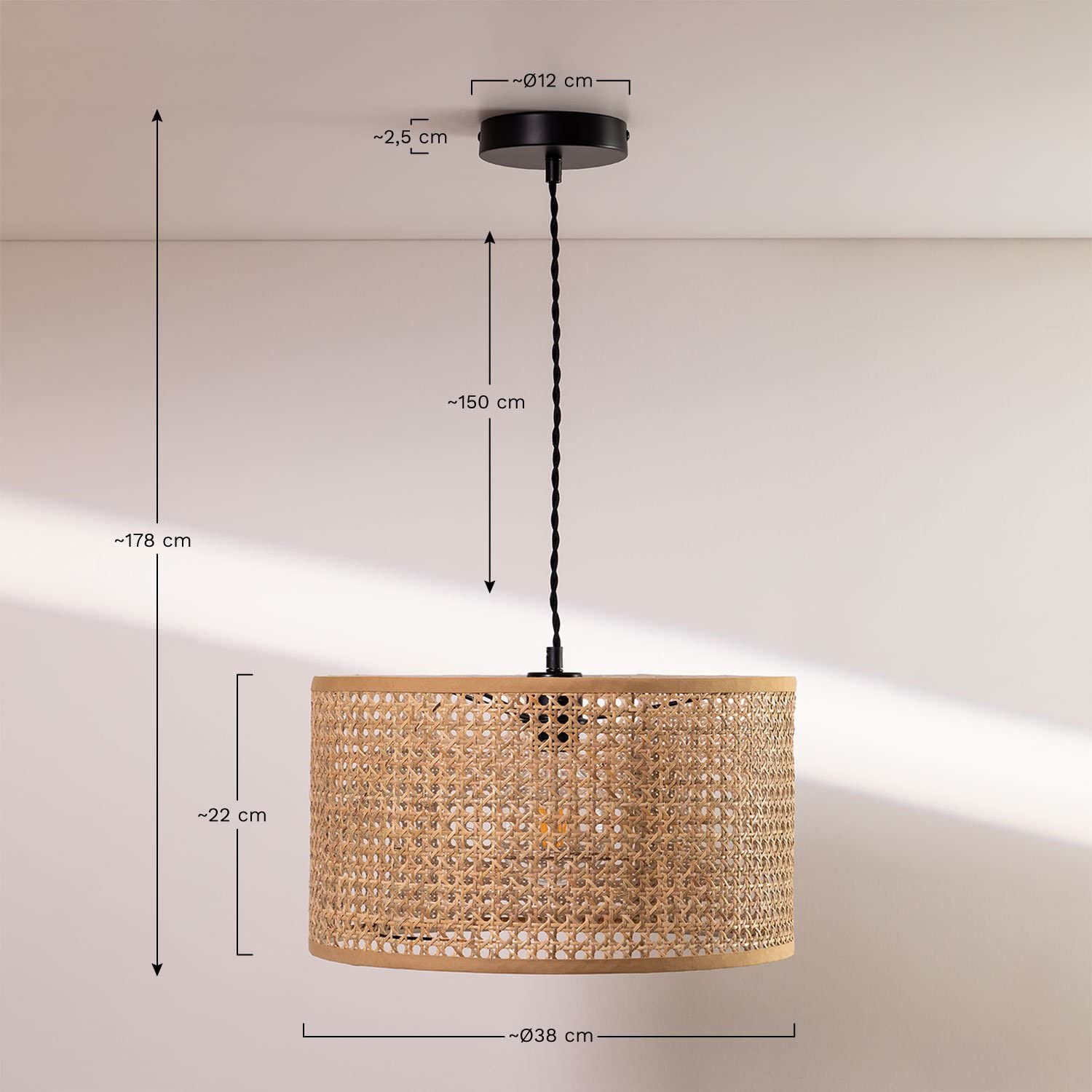 Sklum Serri lampada da soffitto rattan E27 interni