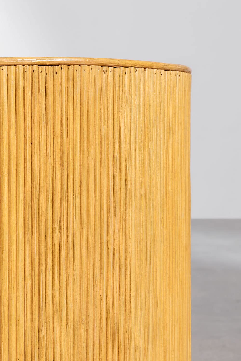 Sklum Balenty Ø50 Tavolino in rattan marrone