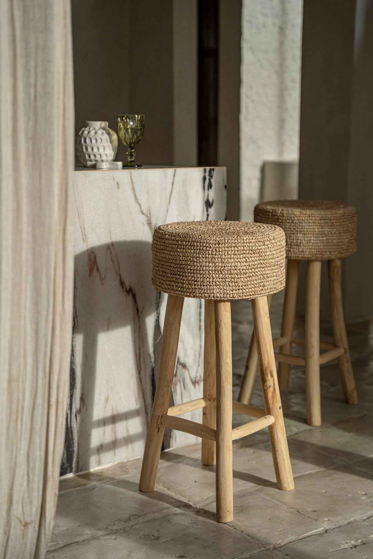 Bambua Raffia sgabello bar teak naturale