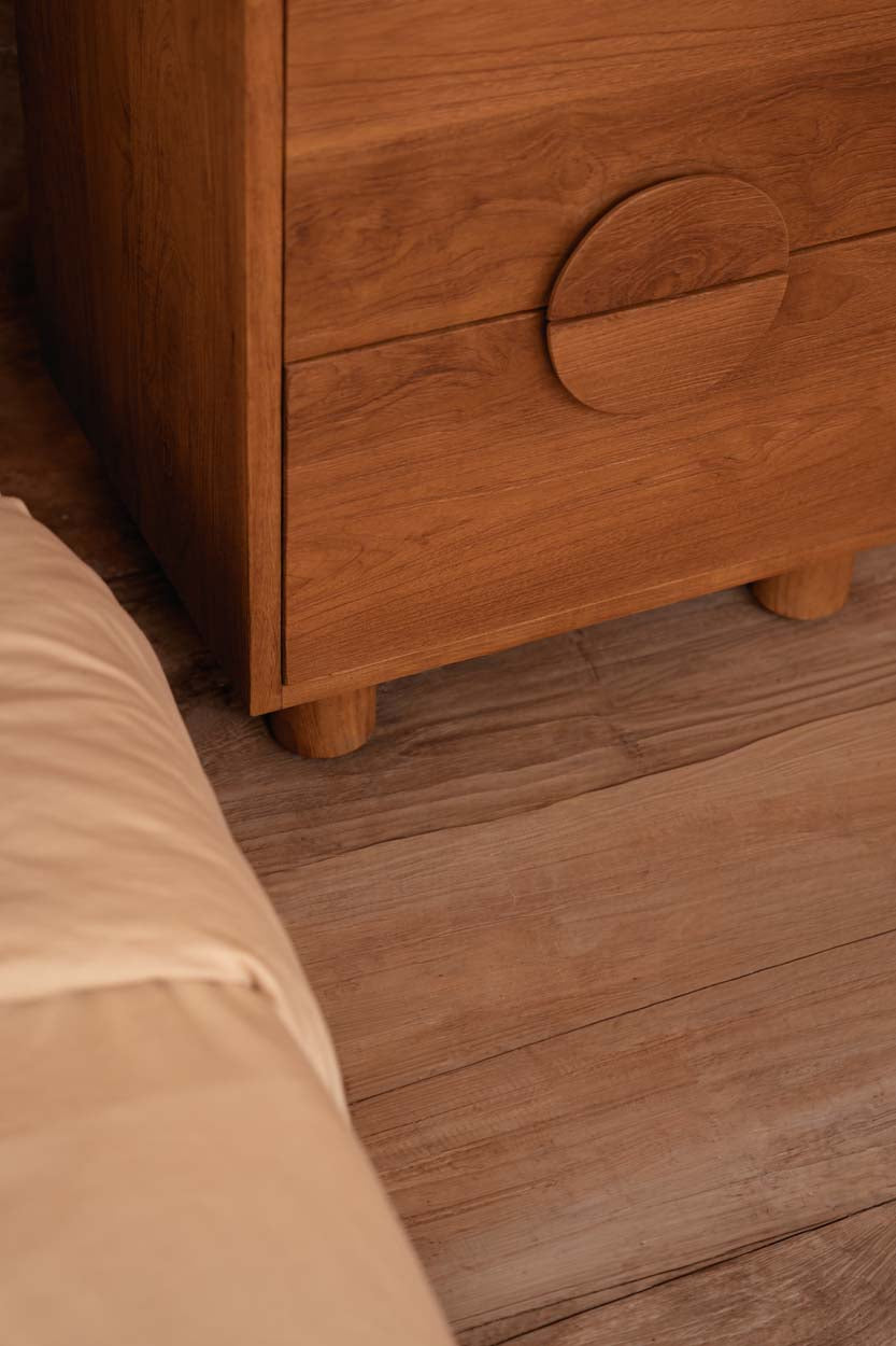Bambua Eclipse comodino teak naturale 2 cassetti