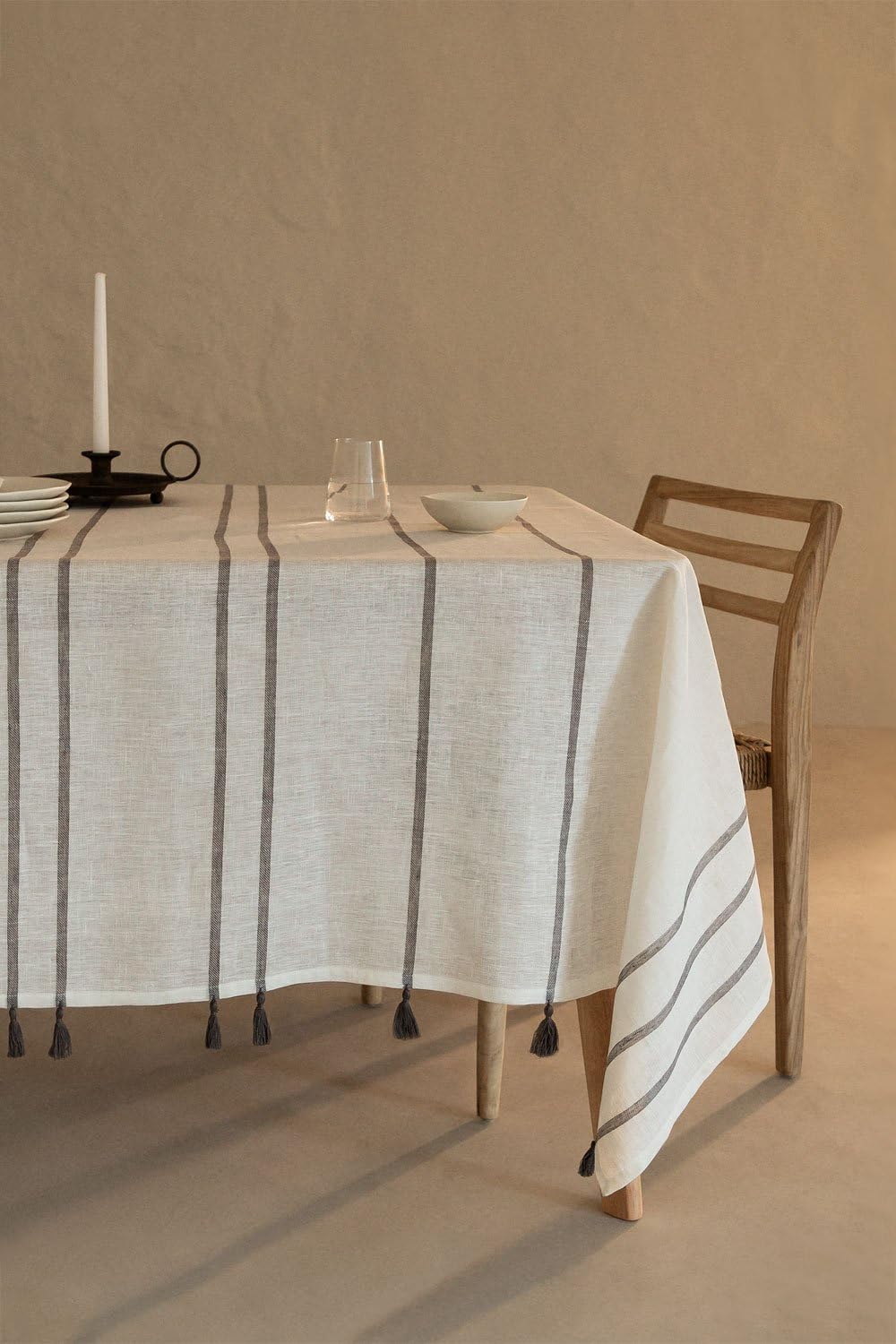 Sklum Isabella tovaglia in lino 140x240 cm a righe