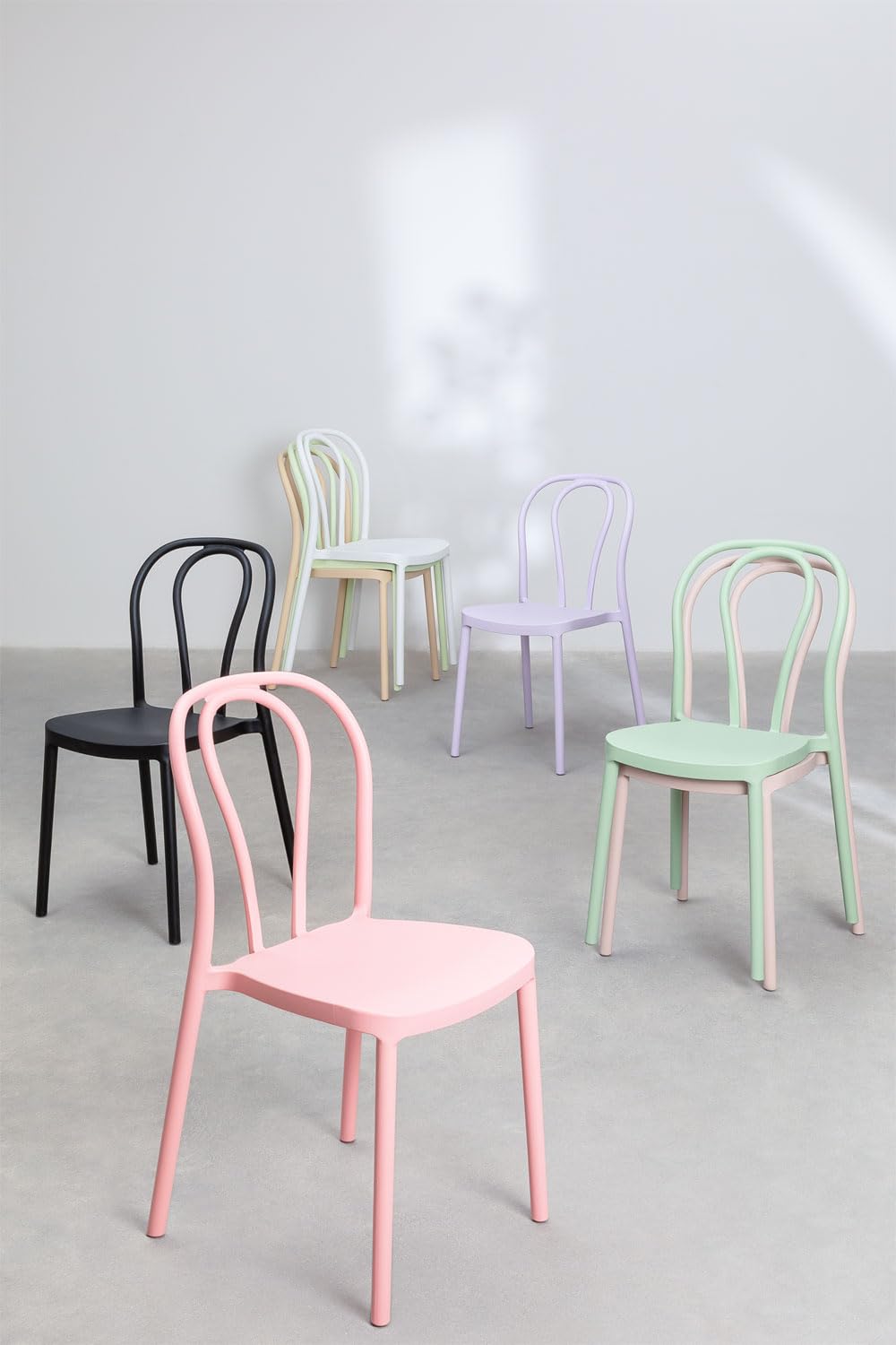 Sklum Mizzi Sedia Giardino Impilabile Nera Plastica