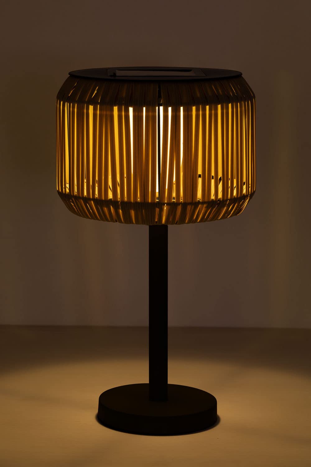 Sklum Grigor lampada solare da esterno nero rattan