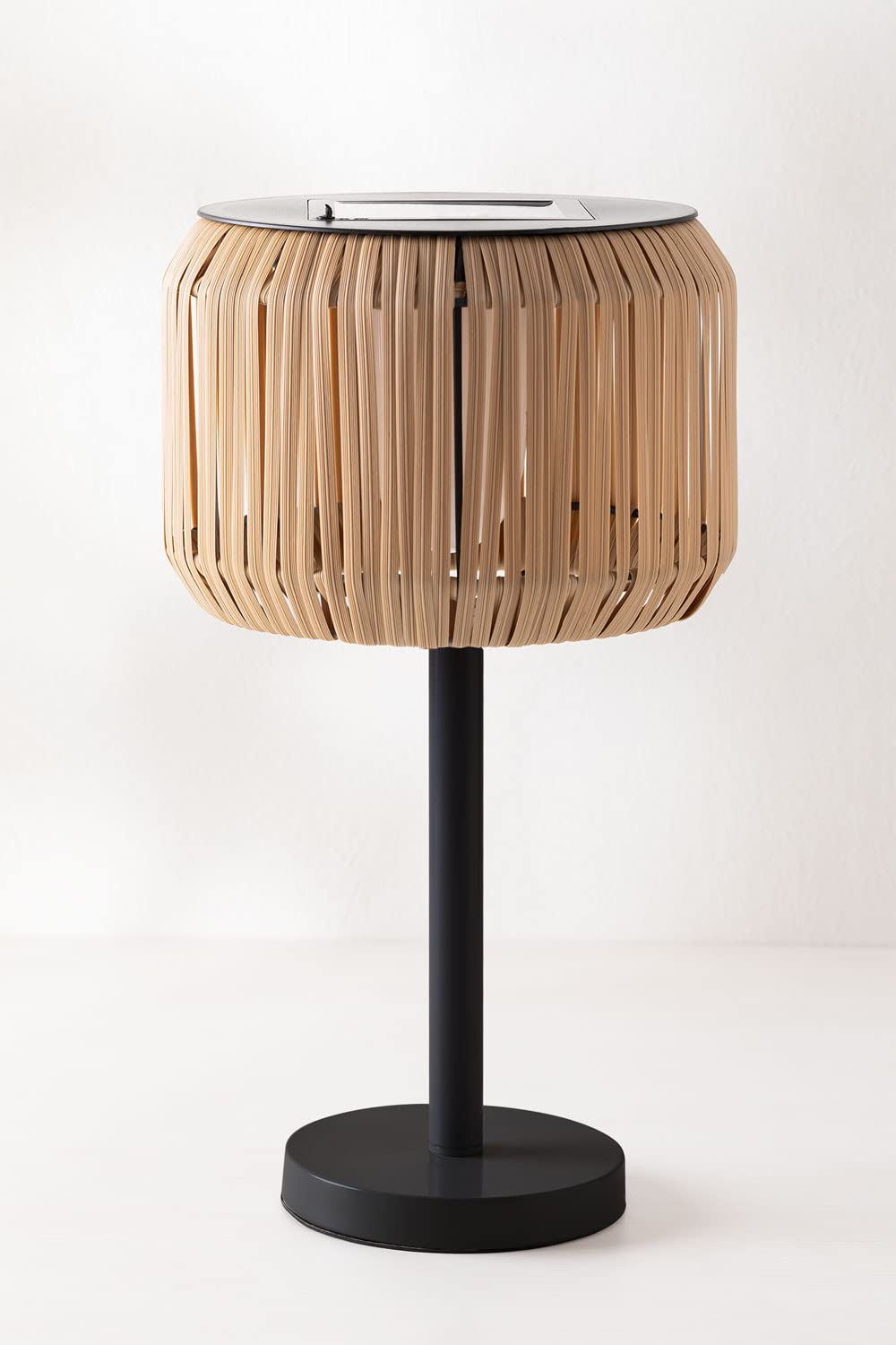 Sklum Grigor lampada solare da esterno nero rattan