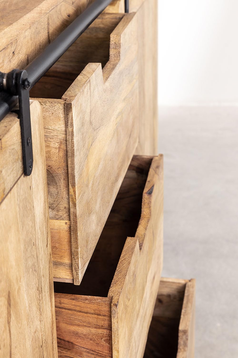 Sklum Kiefer Style cassettiera legno 150 cm Black Natural