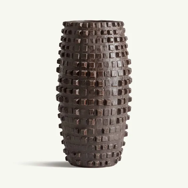 Bambua Haimi vaso terracotta scura borchie