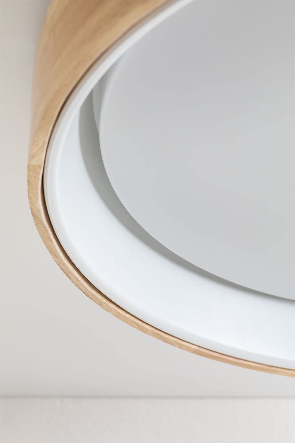 Sklum Balto plafoniera LED bianco Ø55 cm legno