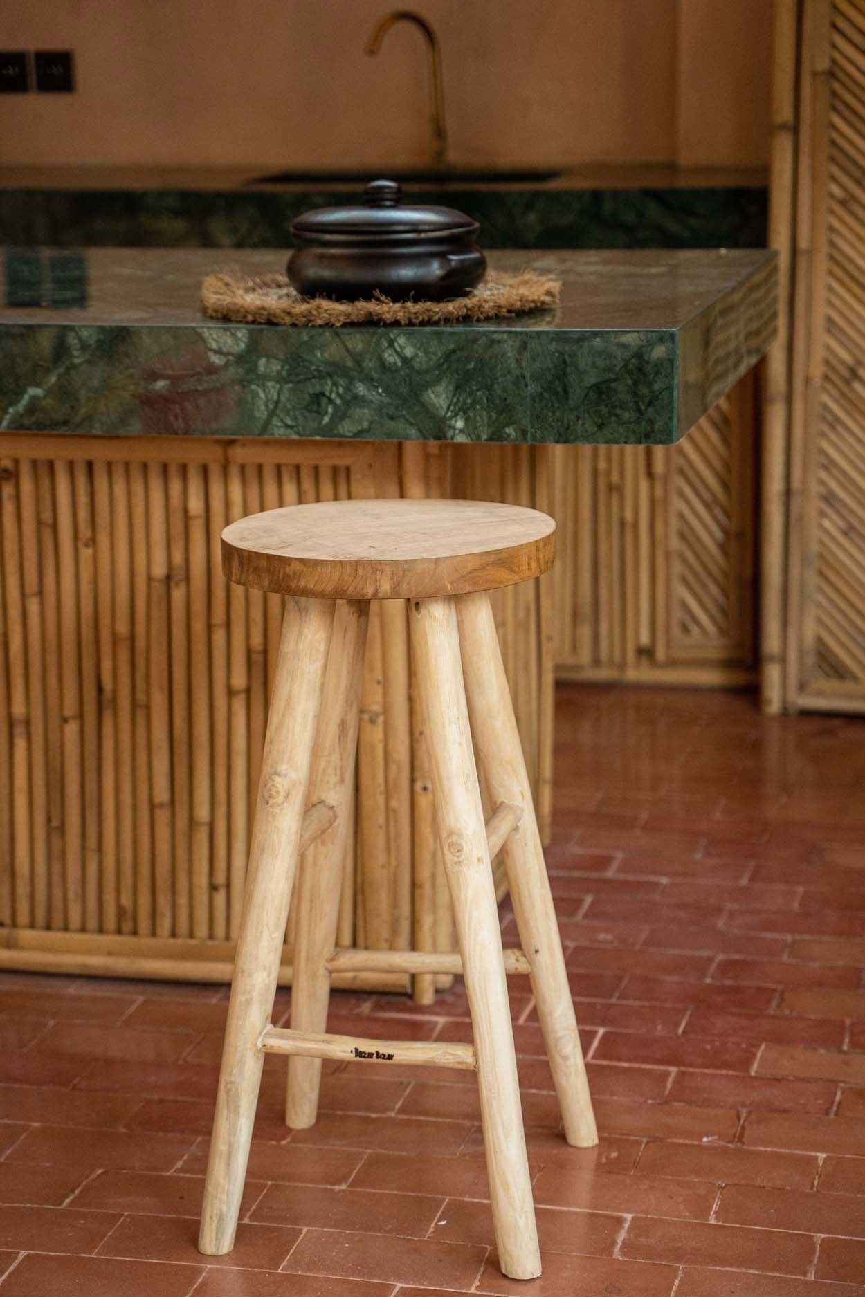 Bambua Kedut sgabello bar teak naturale