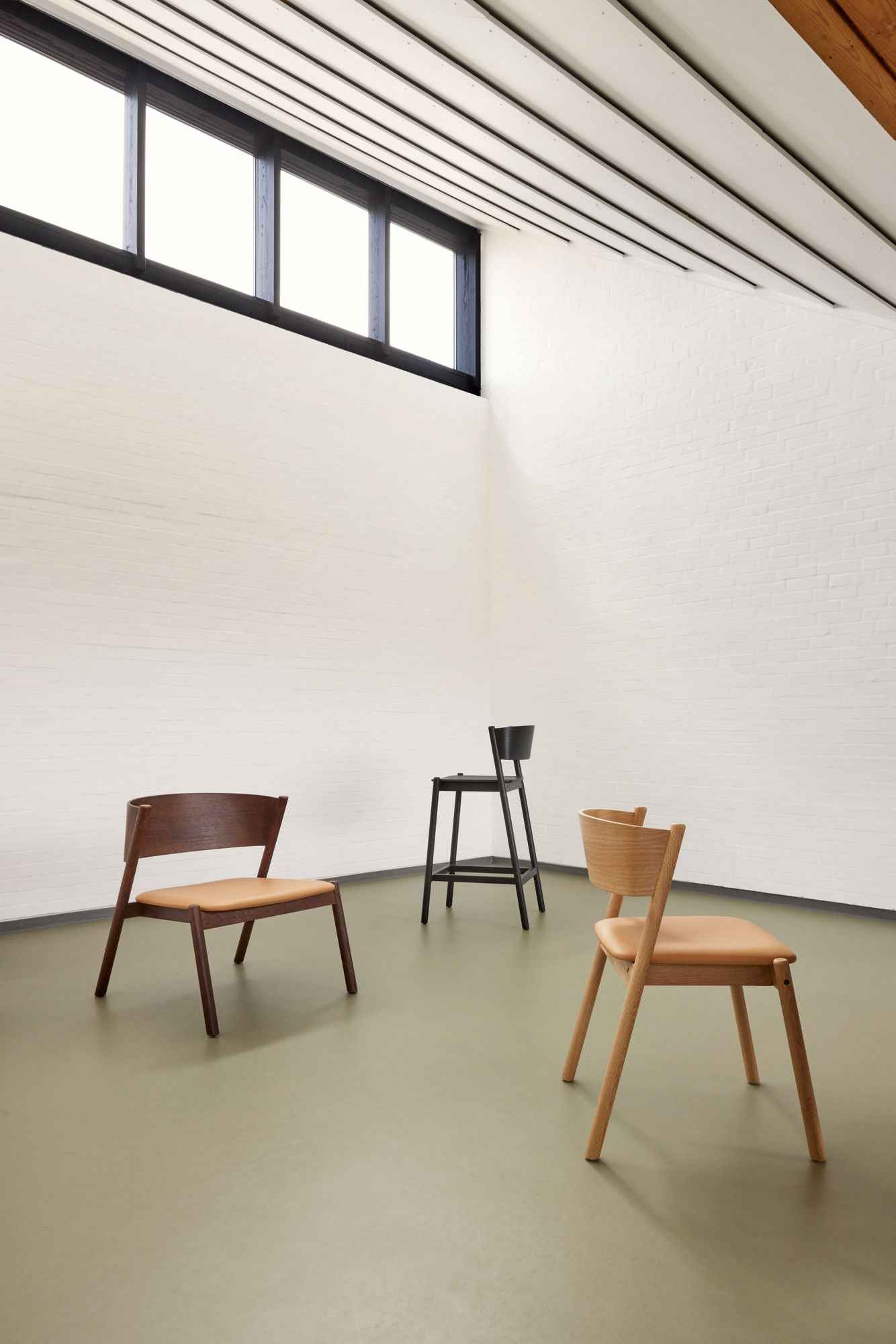 Bambua Oblique Bar Stool sgabello bar nero
