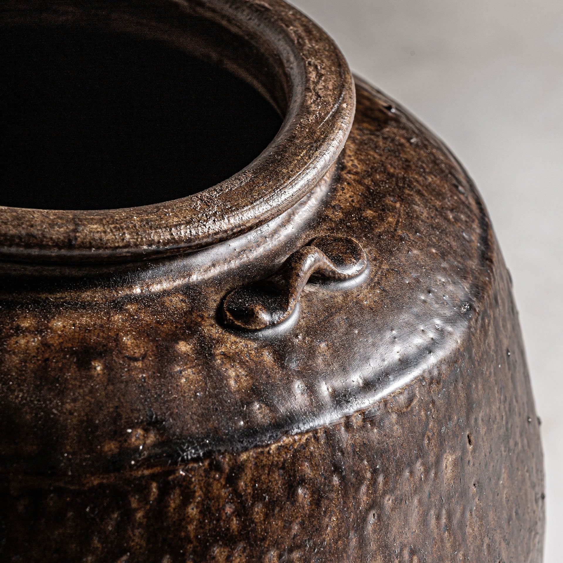 Bambua Clark vaso in ceramica grande marrone scuro