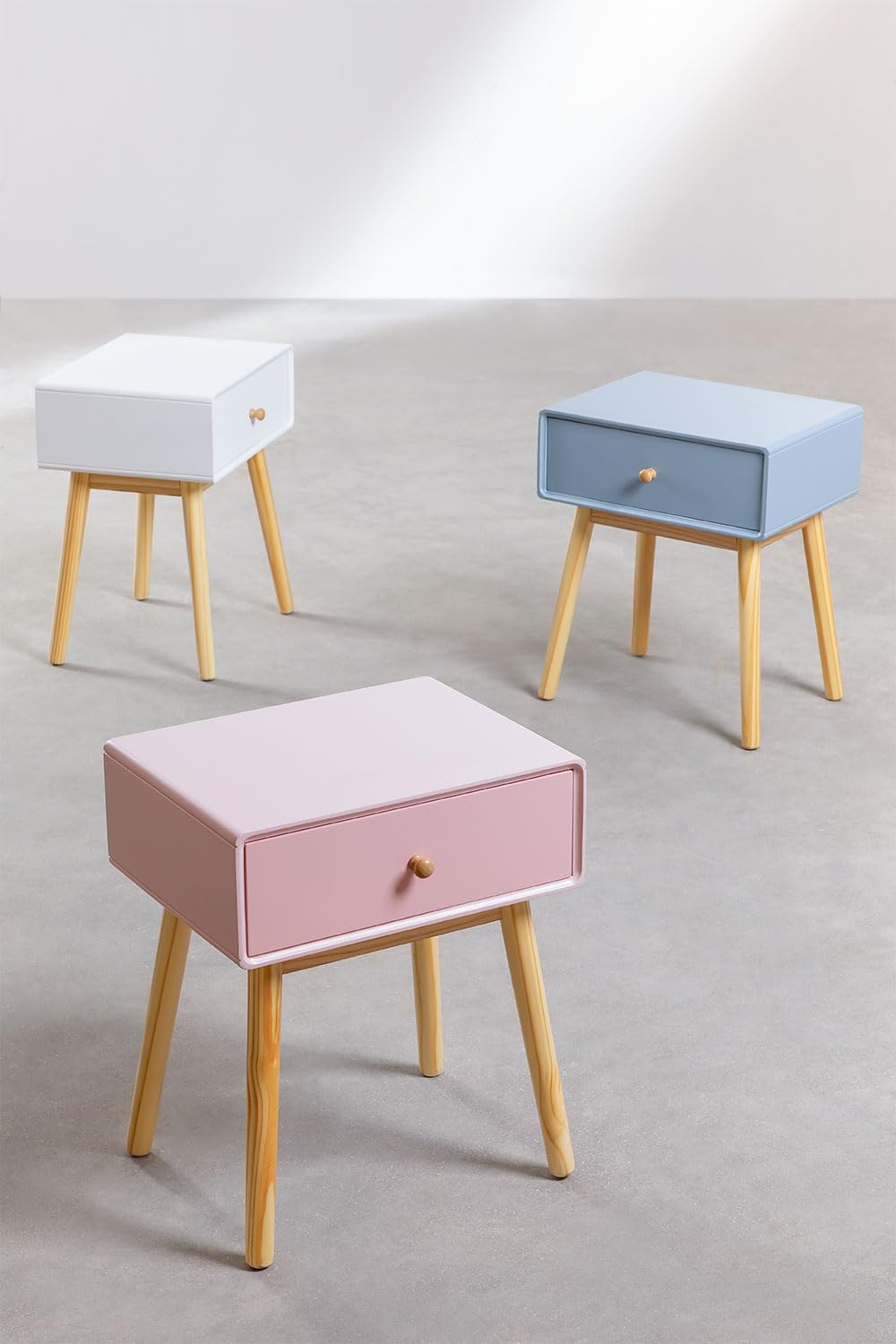 Sklum Lucka comodino rosa nocciola 40 cm MDF