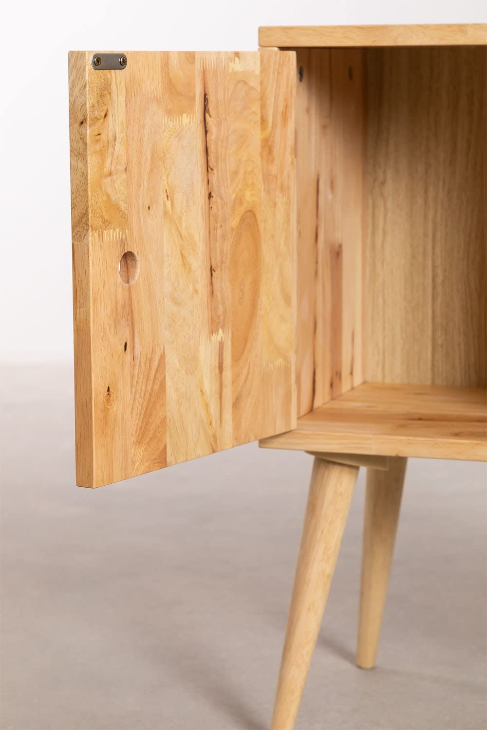 Sklum Arlan tavolino portariviste in legno