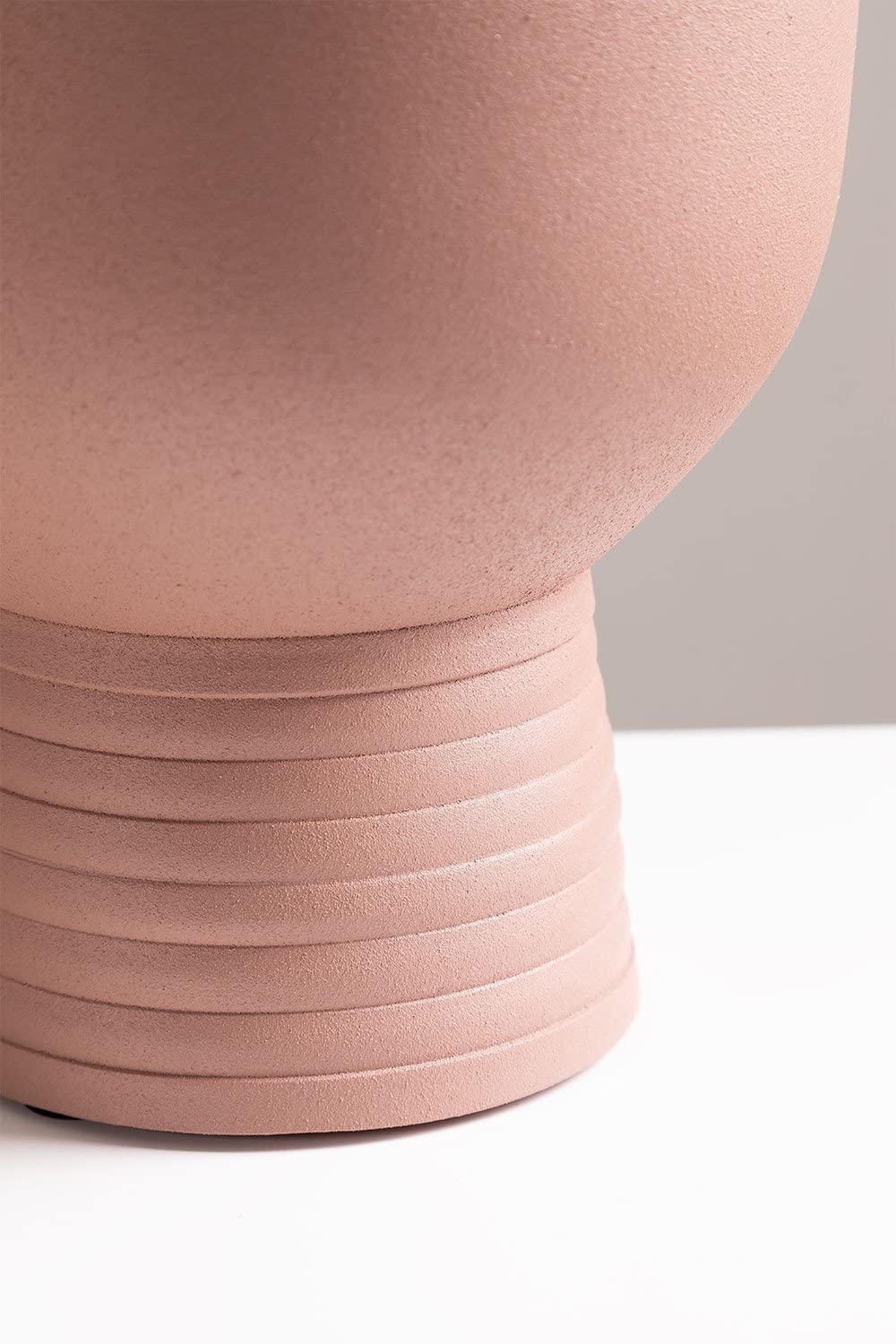 Sklum Fero vaso in alluminio incarnato 22 cm