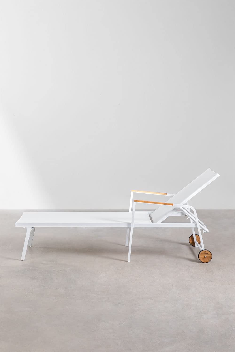 Sklum Archer lettino prendisole alluminio bianco reclinabile