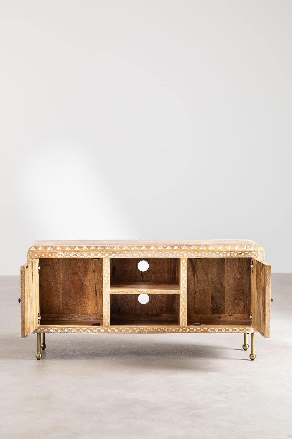 Sklum Rosetta mobile TV in legno mango 130,5 cm