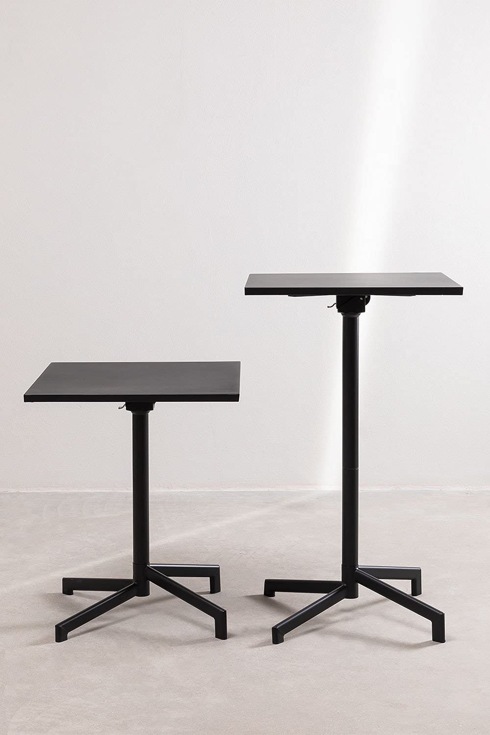 Sklum Dely Tavolo Bar Pieghevole 60x60 cm Nero in Acciaio
