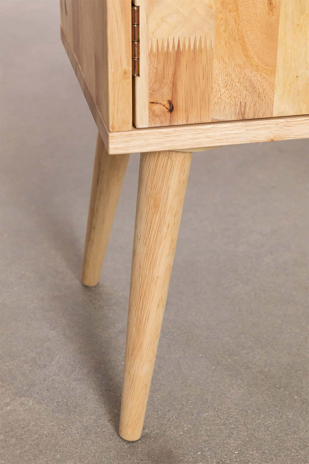Sklum Arlan tavolino portariviste in legno