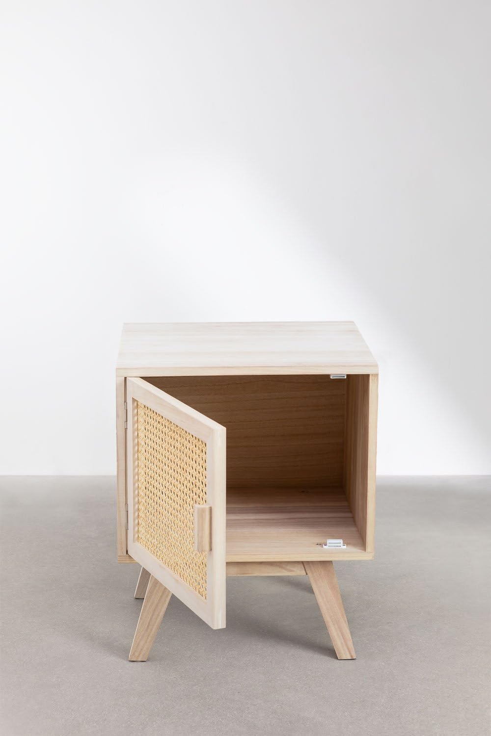 Sklum Ralik Design comodino legno naturale rattan