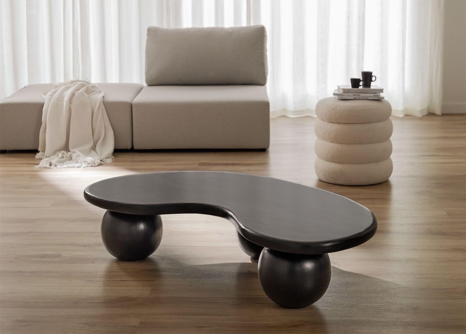 Sklum Cureyma Nero Liscio tavolino salotto legno mango 140 cm