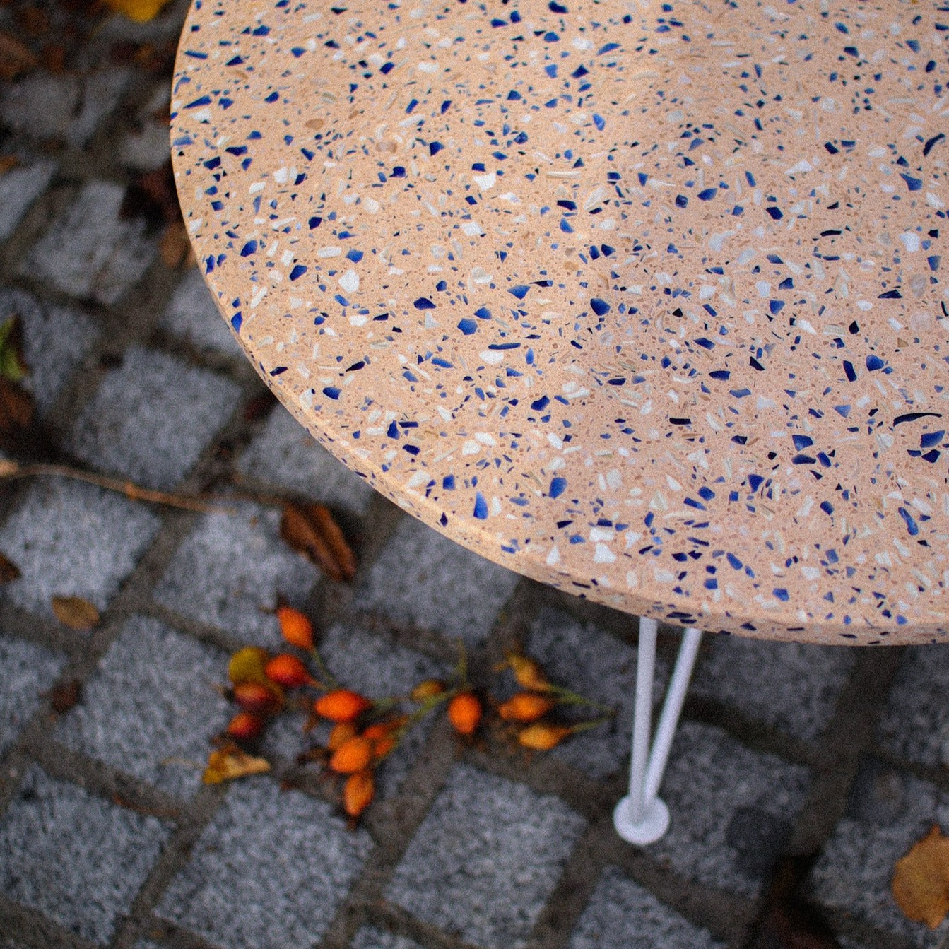 Acapulco Design Low Table tavolino rosato in terrazzo Ø65 cm