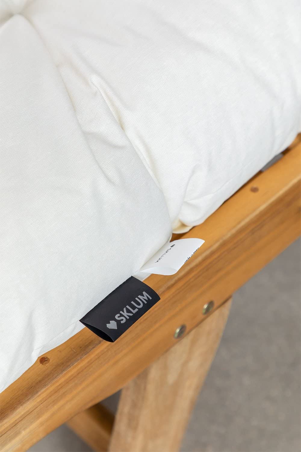 Sklum Mymma lettino pieghevole bianco antico in legno