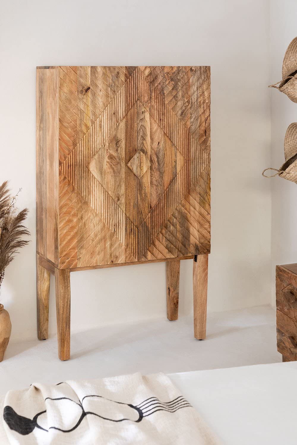 Sklum Diko armadio in legno mango naturale 161 cm