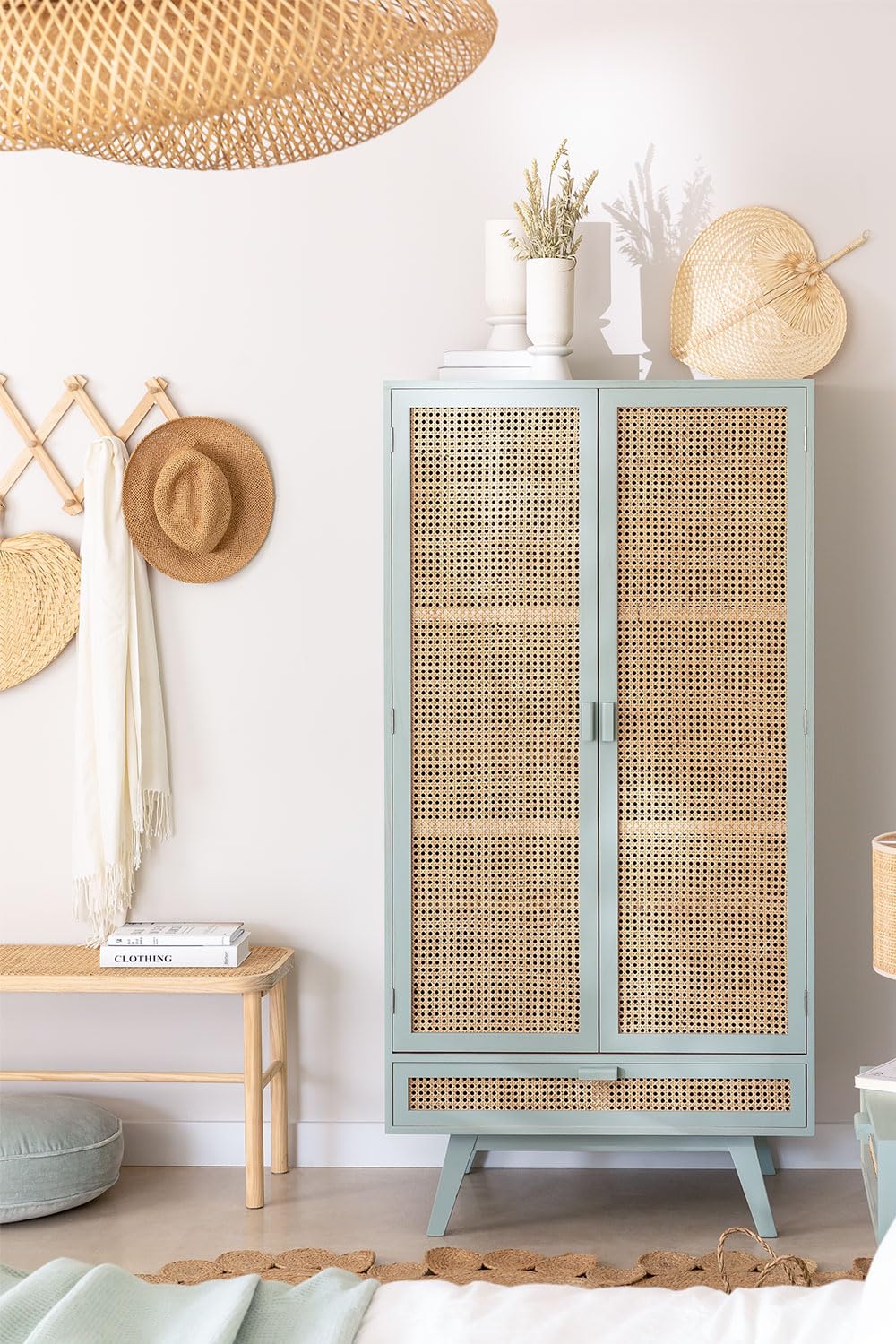 Sklum Ralik Colors armadio in legno con cassetto rattan