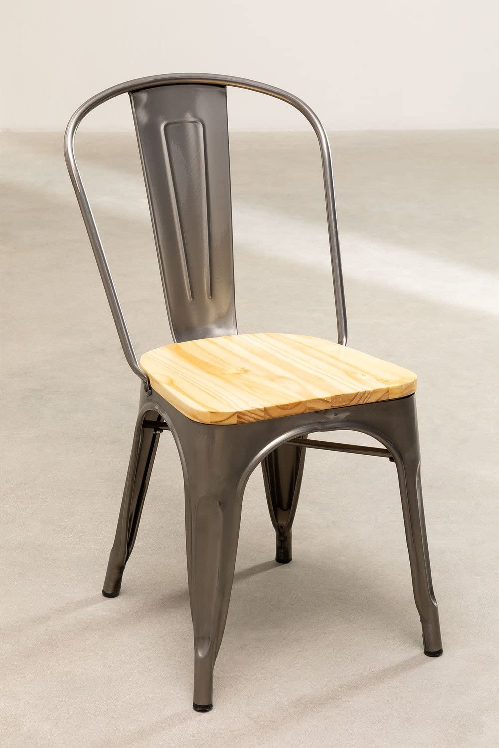 Sklum LIX sedia impilabile legno piallato