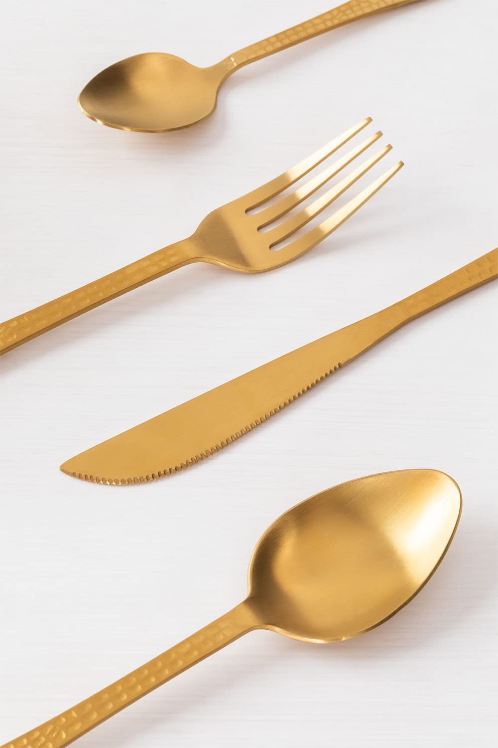 Sklum Aina Set Posate 16 Pezzi Acciaio Oro Opaco