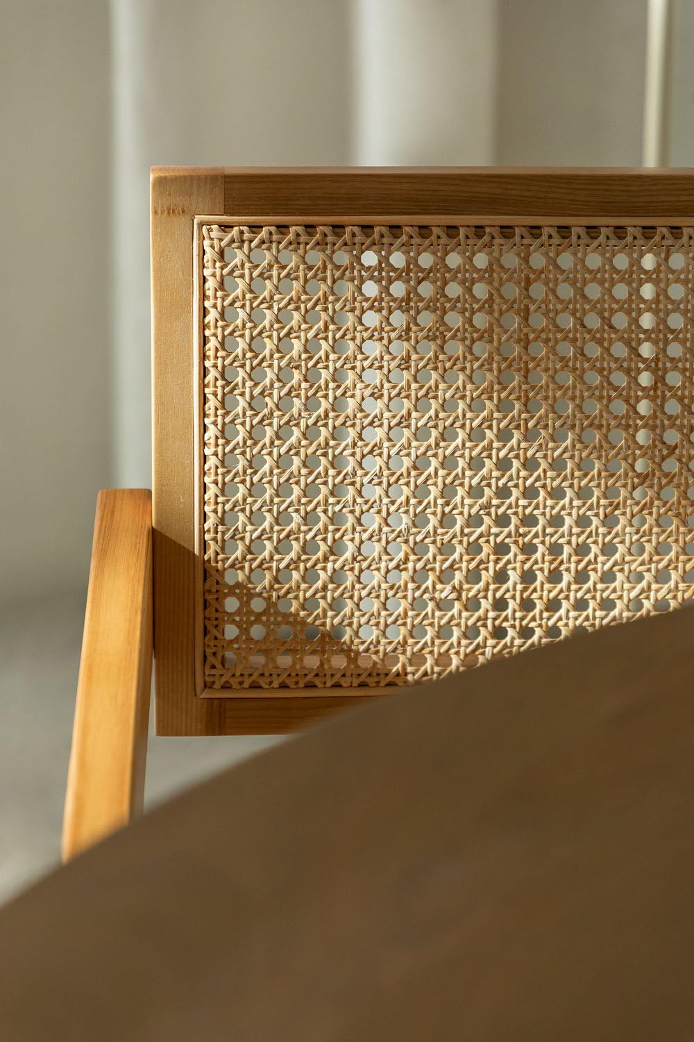 Sklum Lali sedia pranzo frassino rattan con braccioli