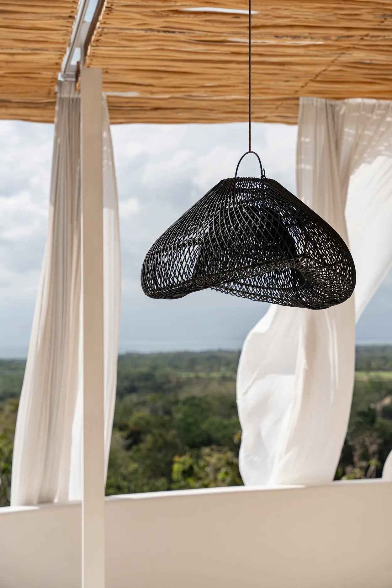 Bambua Cloud lampadario rattan nero M