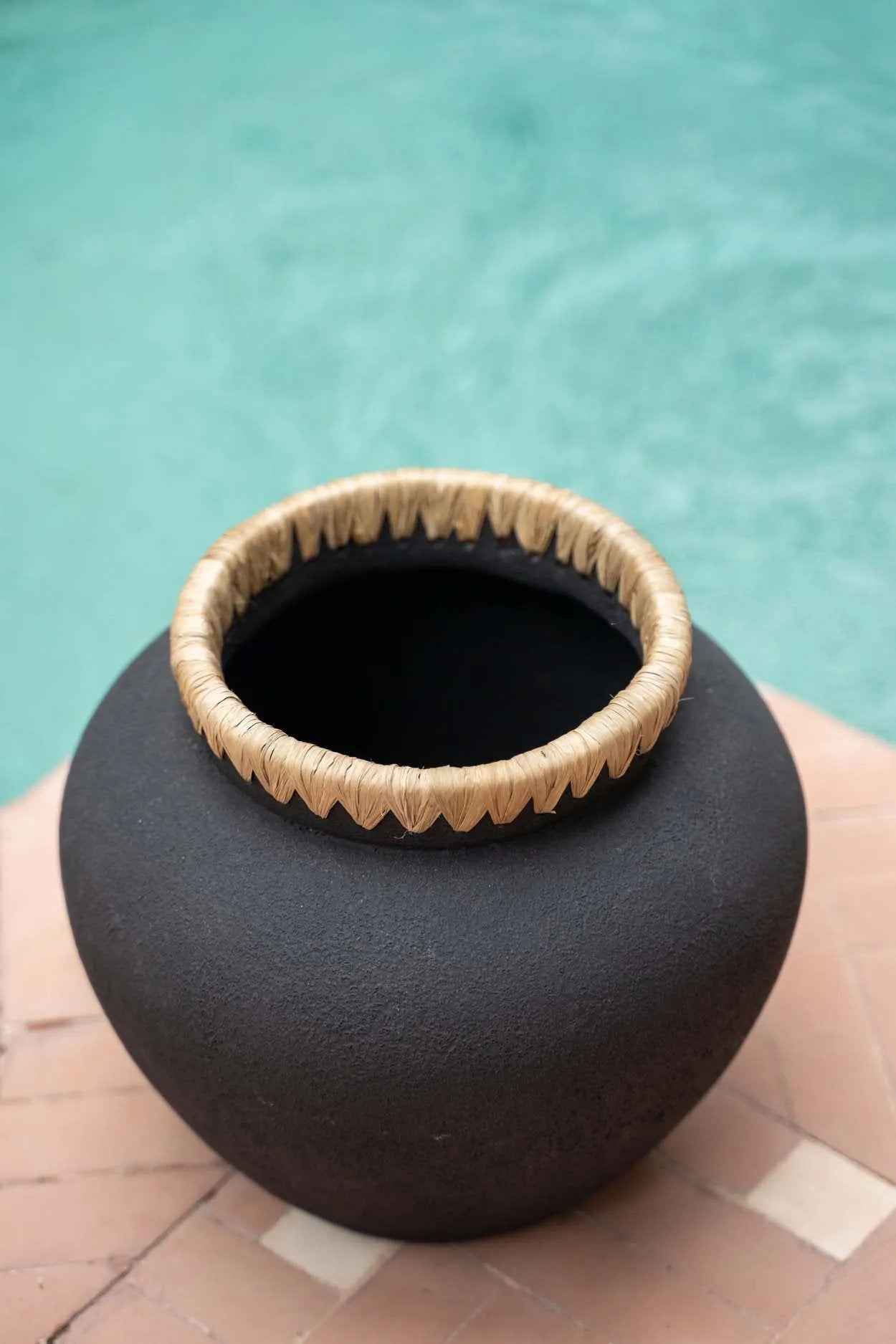 Bambua Styly vaso in terracotta nero M