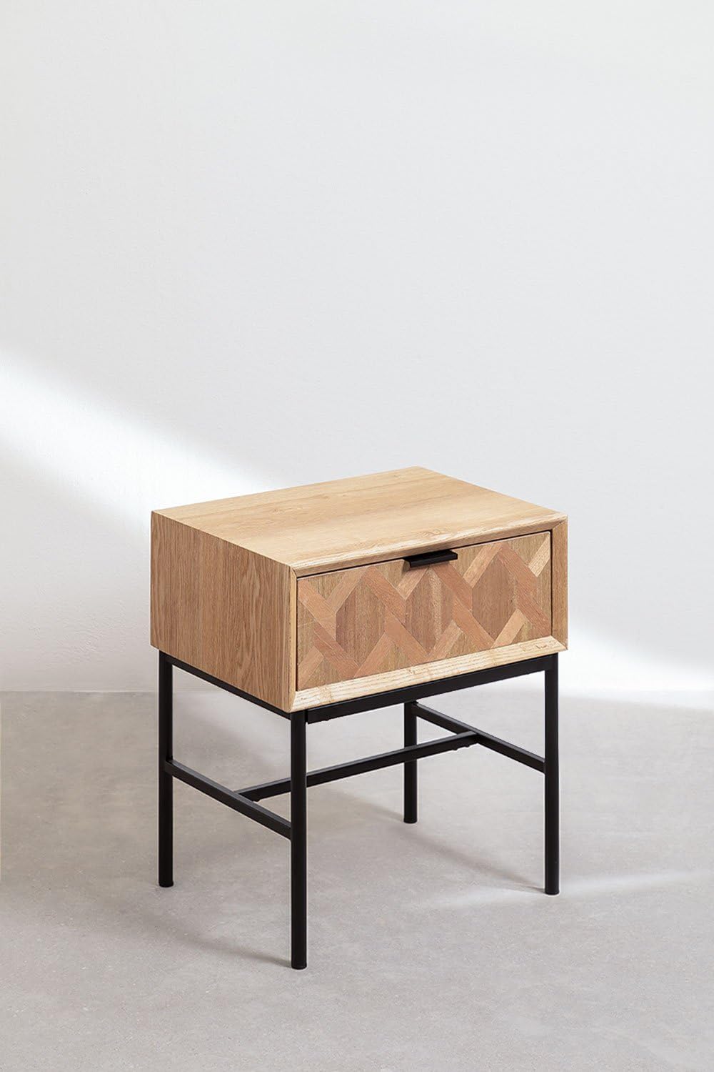 Sklum Gugh comodino legno frassino con cassetto