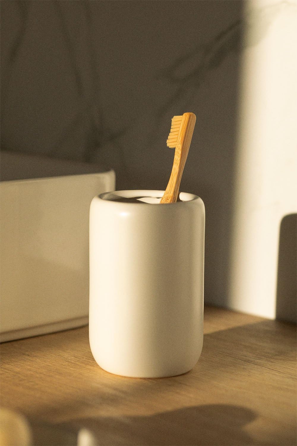 Sklum Pierk portaspazzolino in ceramica