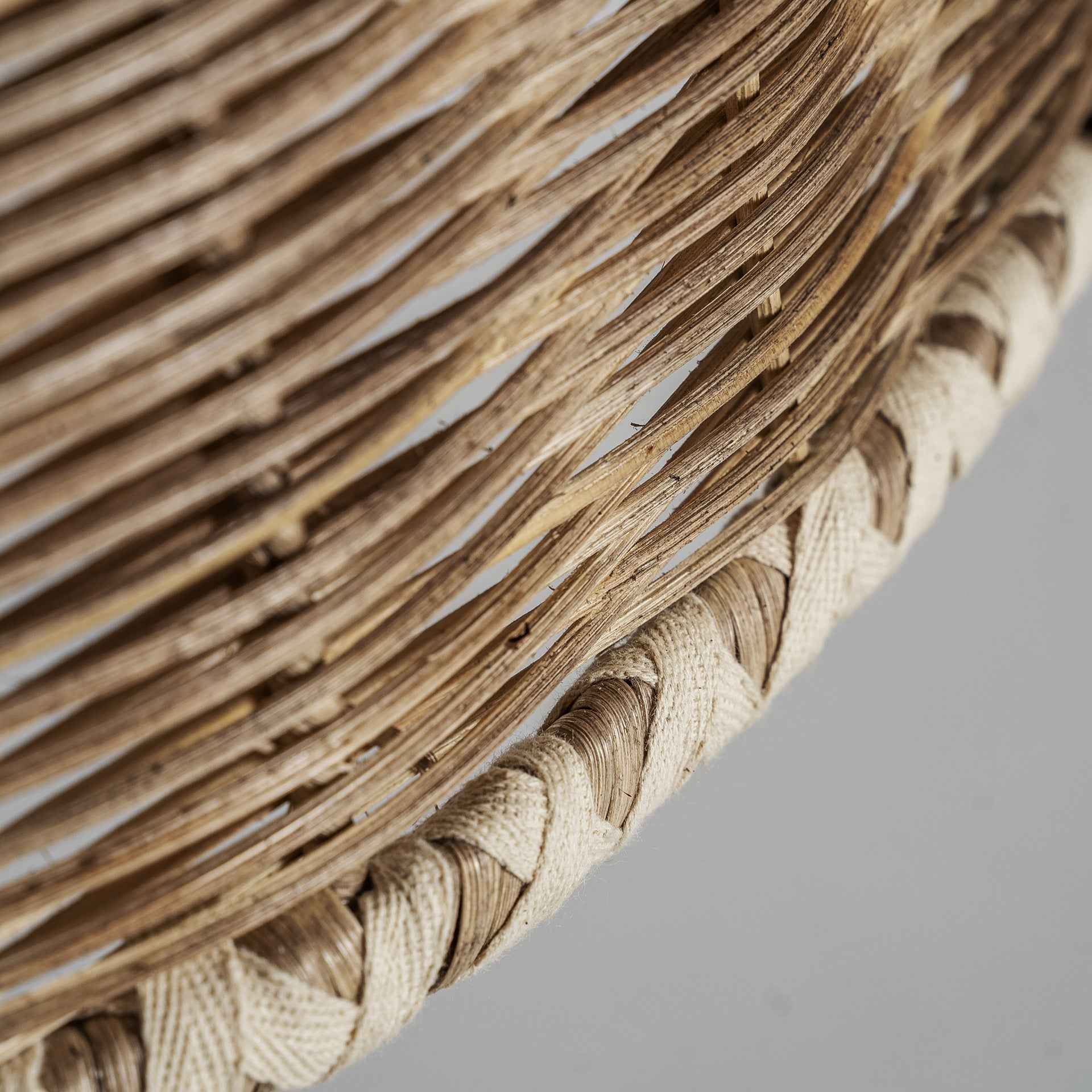 Bambua Hatelhe lampadario rattan grigio