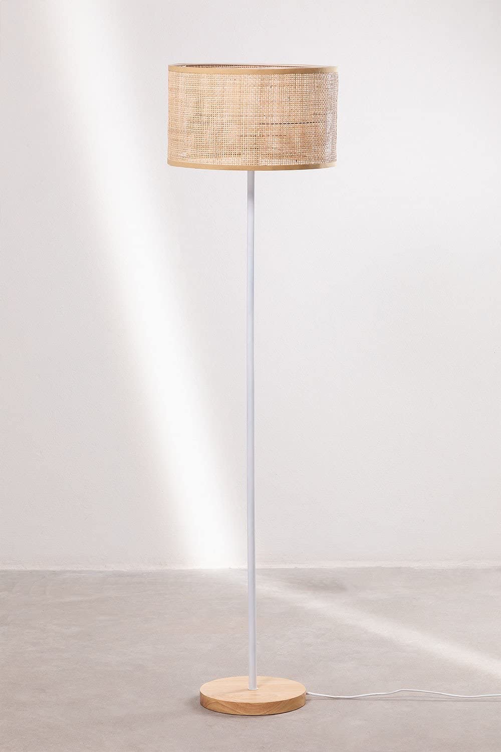 Sklum Ytse lampada da terra rattan marrone naturale