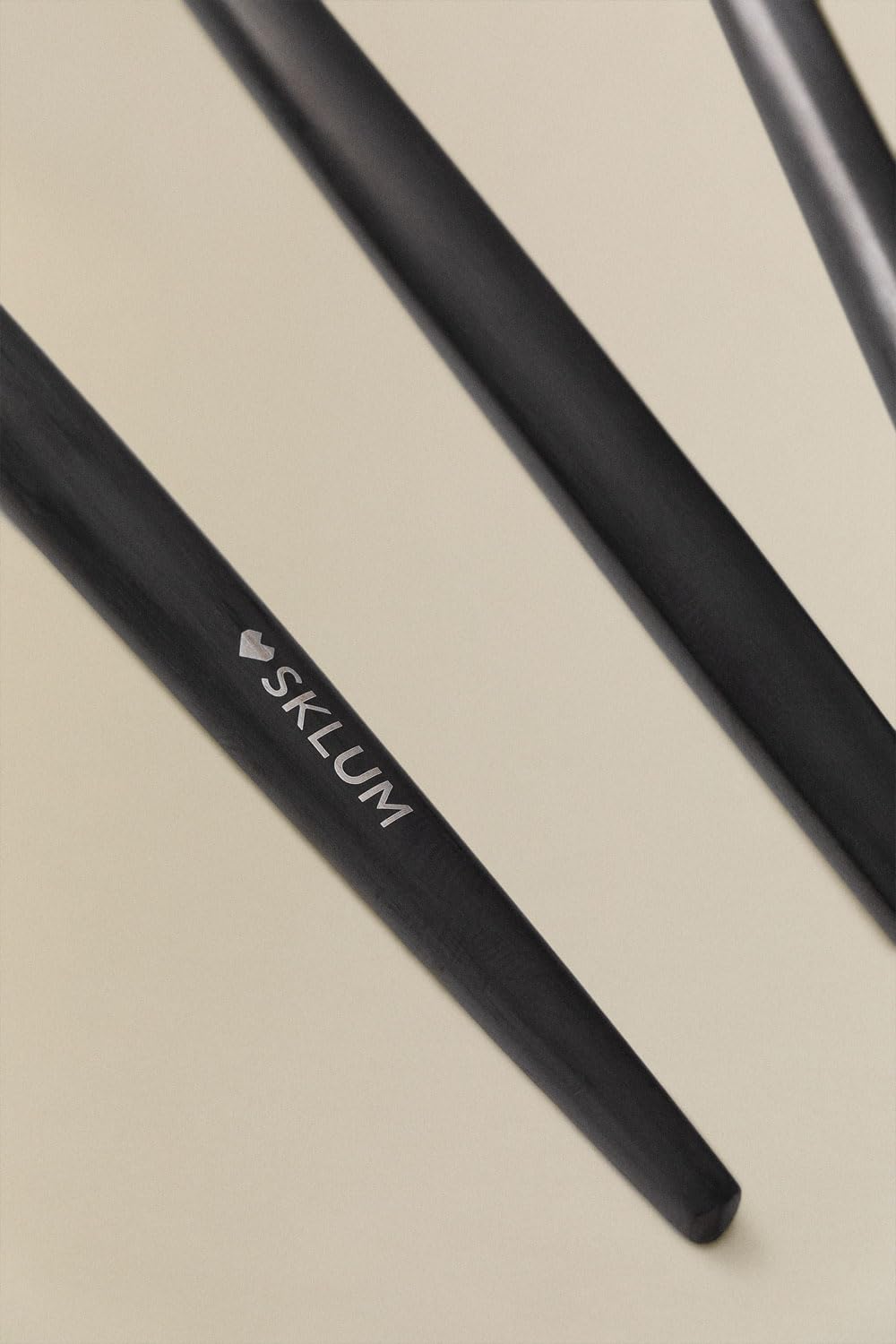 Sklum Noya Mate posate 16 pezzi nero opaco acciaio