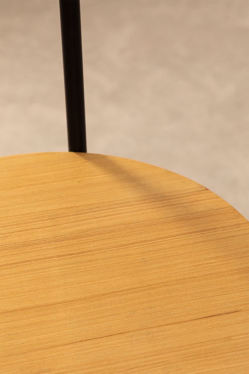Sklum Loopa lampada da terra rattan con ripiani marrone