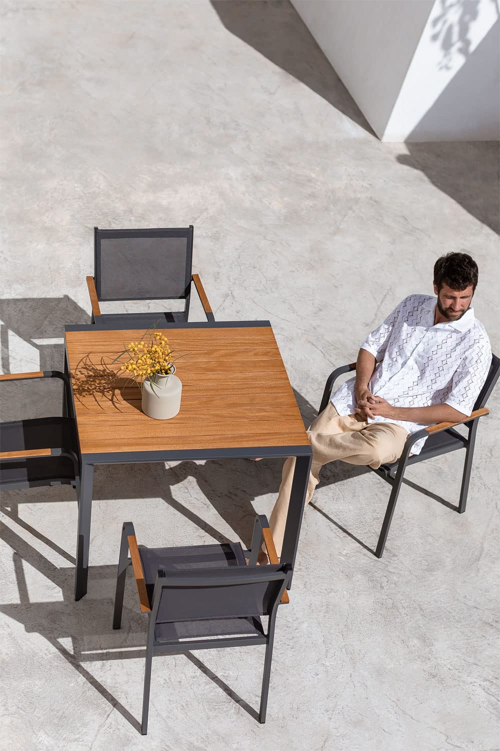 Sklum Archer Supreme 90x90 cm tavolo da giardino antracite