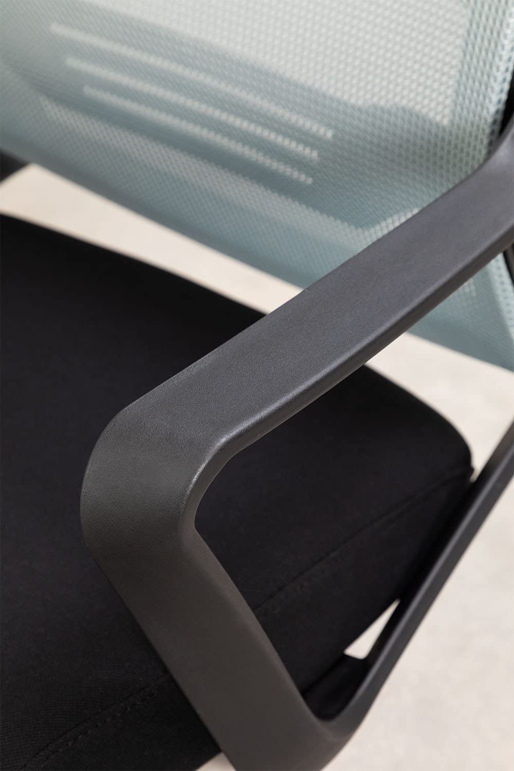 Sklum Work Colors sedia ufficio con ruote grigio nero