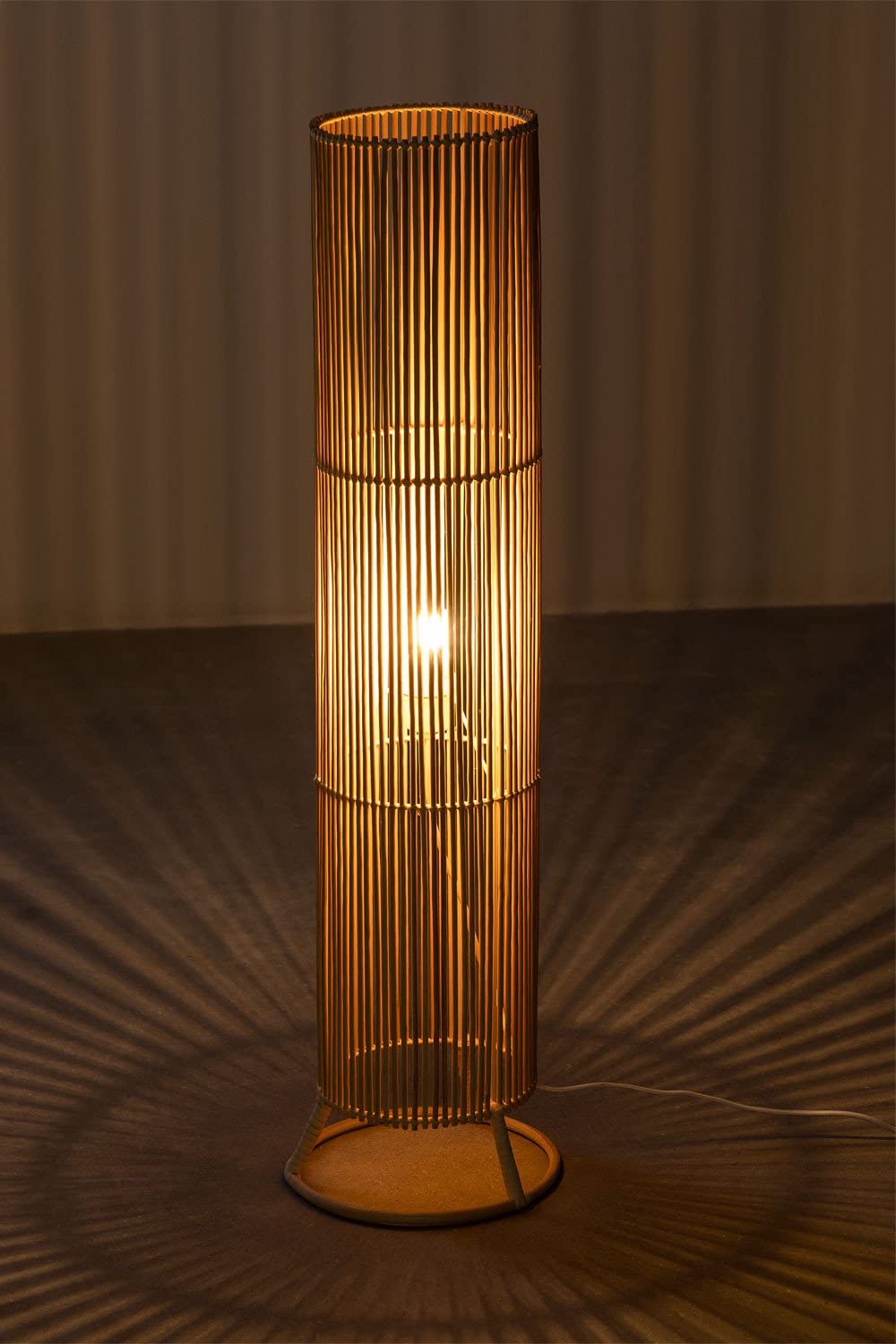 Sklum Nuwas lampada da terra in rattan 99,5 cm