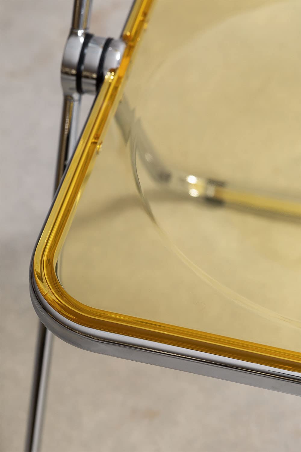 Sklum Kepko sedia pieghevole giallo affumicato metallo