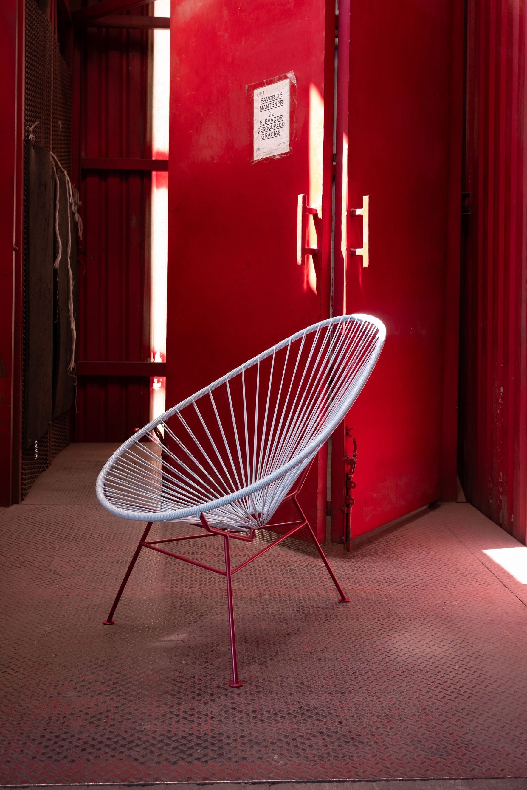 Acapulco Design CDMX_ST UNO poltrona azzurro bordeaux