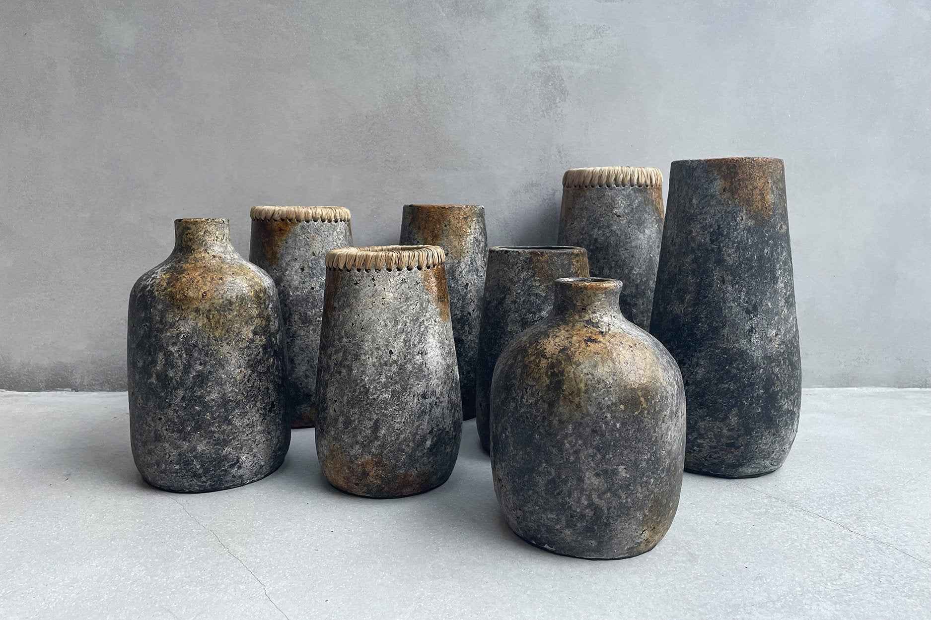 Bambua Spooky vaso terracotta grigio antico M