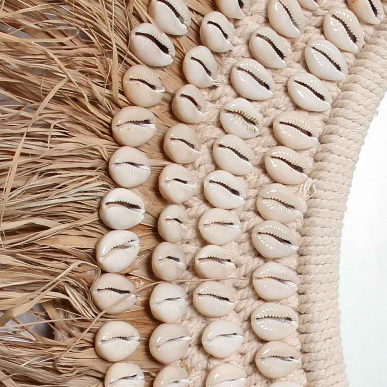 Bambua Raffia Cowrie specchio bianco naturale rafia