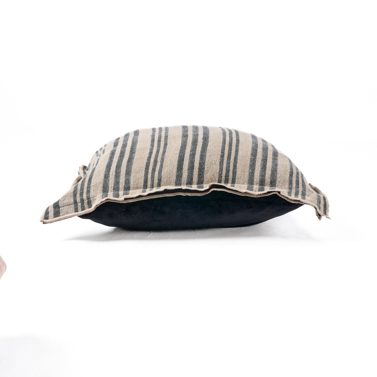 Bambua Nordic Stripe federa cuscino 50x50 nero lino