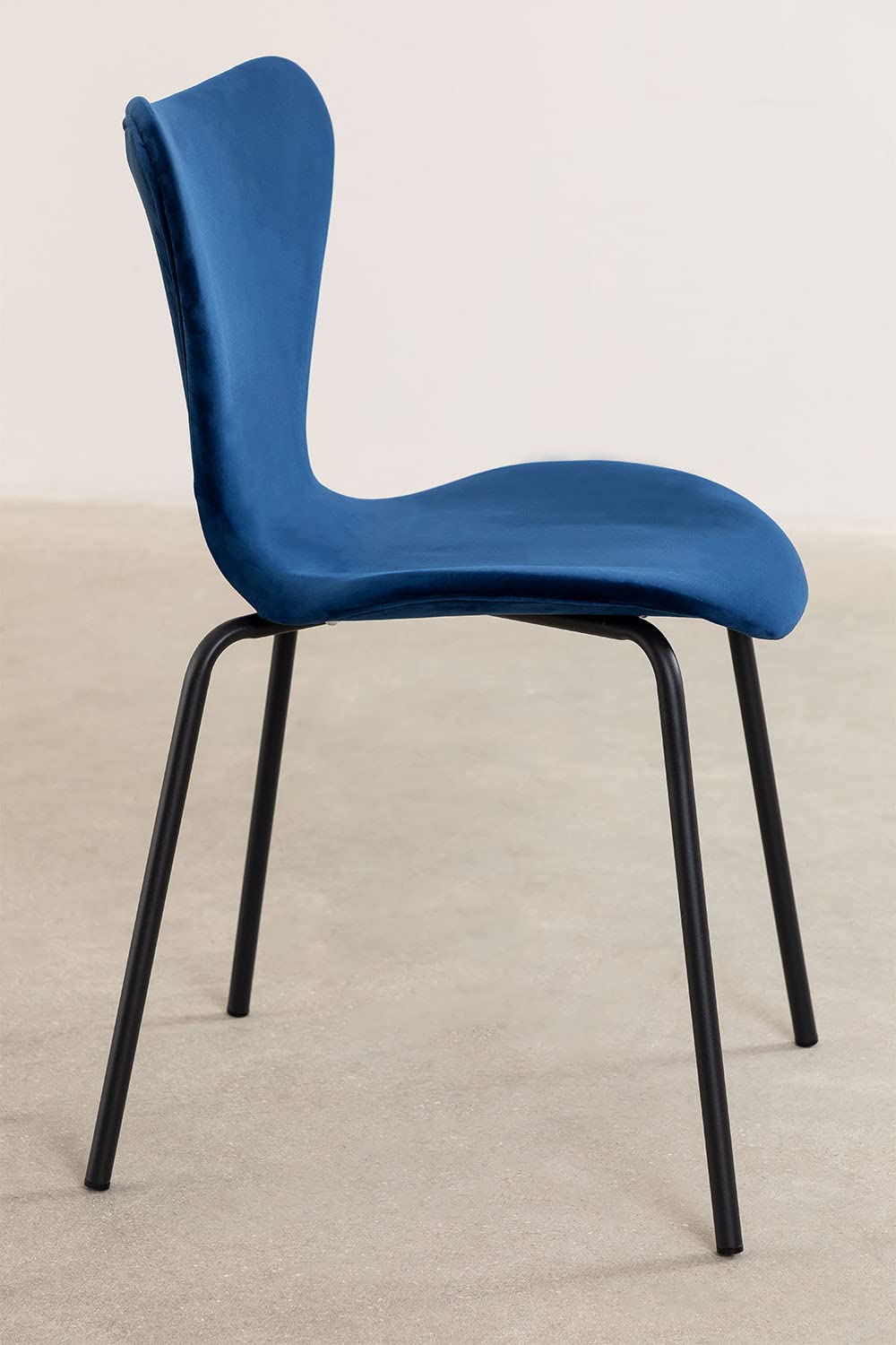 Sklum Uit sedia velluto blu impilabile 81 cm