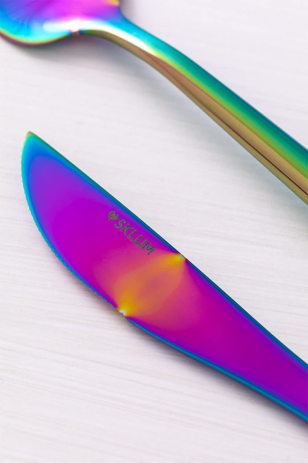 Sklum Noya set posate 16 pz iridescenti acciaio
